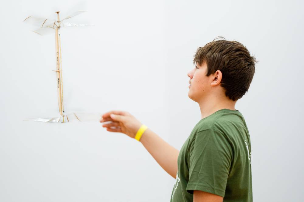 MSO 2025 Student in helicopter event